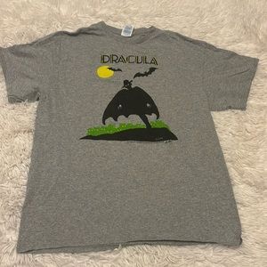 Bram Stoker Dracula tee size L